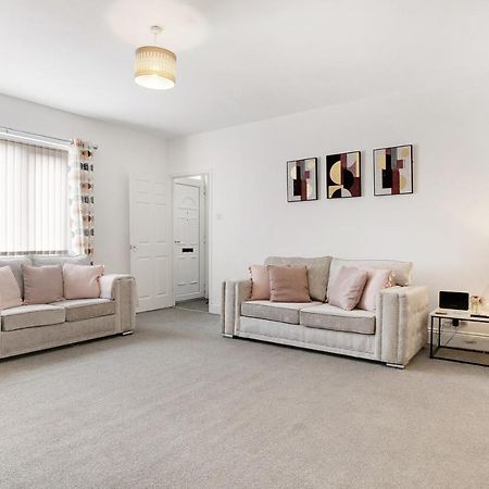 Elegantly 2-Bedroom In Ashington, Sleeps 3 Ashington  Exterior foto